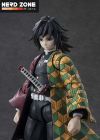 PRE ORDINE - BANDAI - S.H. FIGUARTS Demon Slayer Giyu Tomioka Shf