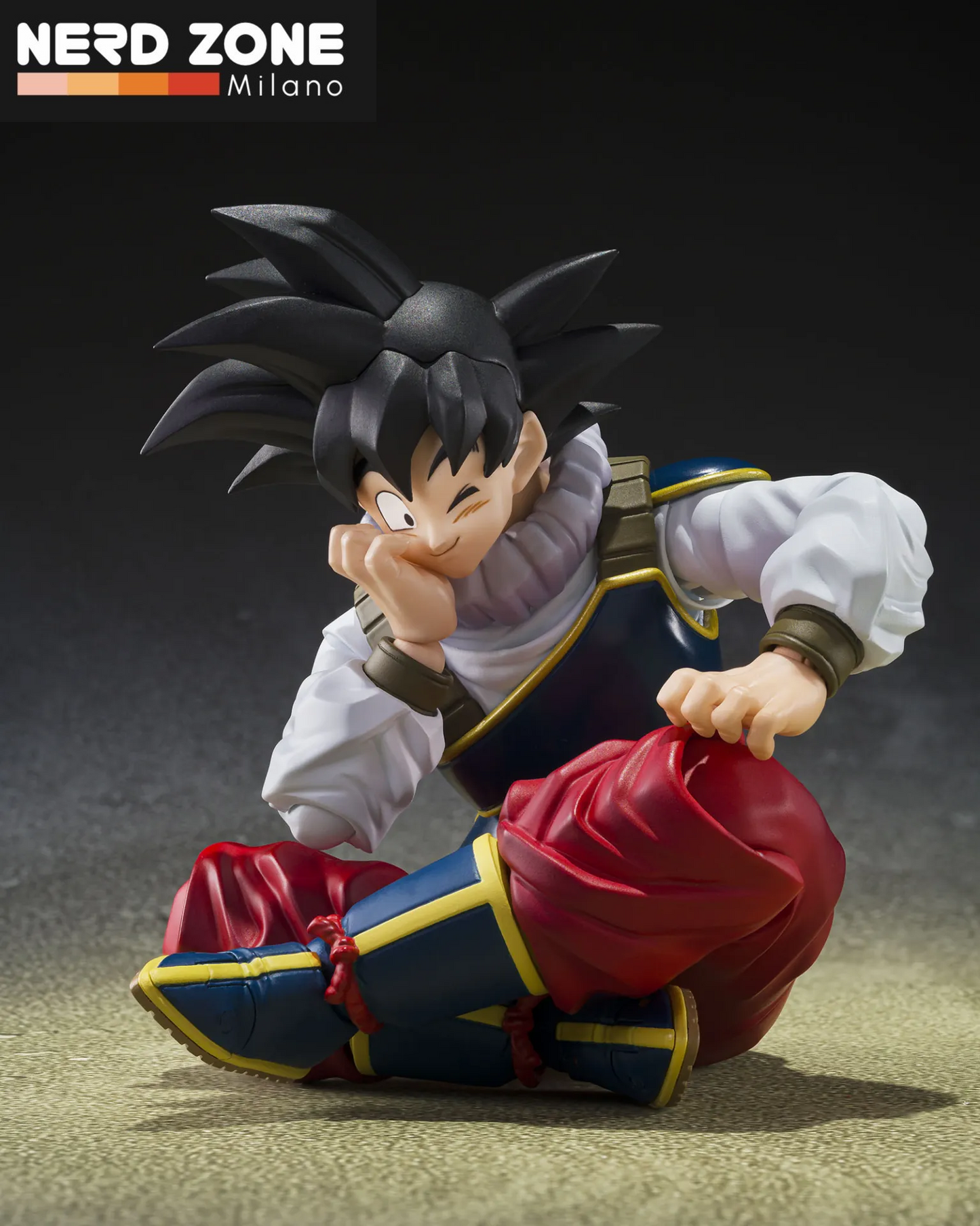 PRE ORDINE - BANDAI - S.H. FIGUARTS Dragon Ball Z Son Goku Return To Earth S.h.figuarts