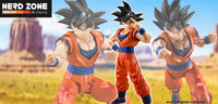 BANDAI - S.H. FIGUARTS Dragon Ball Z Son Goku Kind-Hearted Saiyan Shf
