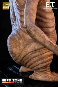 ELITE CREATURE COLLECTIBLES - E.T. The Extra-Terrestrial Life-Size Statue E.T. 132 cm Statua 1/1 a Grandezza Naturale