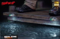 ELITE CREATURE COLLECTIBLES - Friday the 13th Maquette 1/3 Jason Voorhees Dark Reflection 115 cm