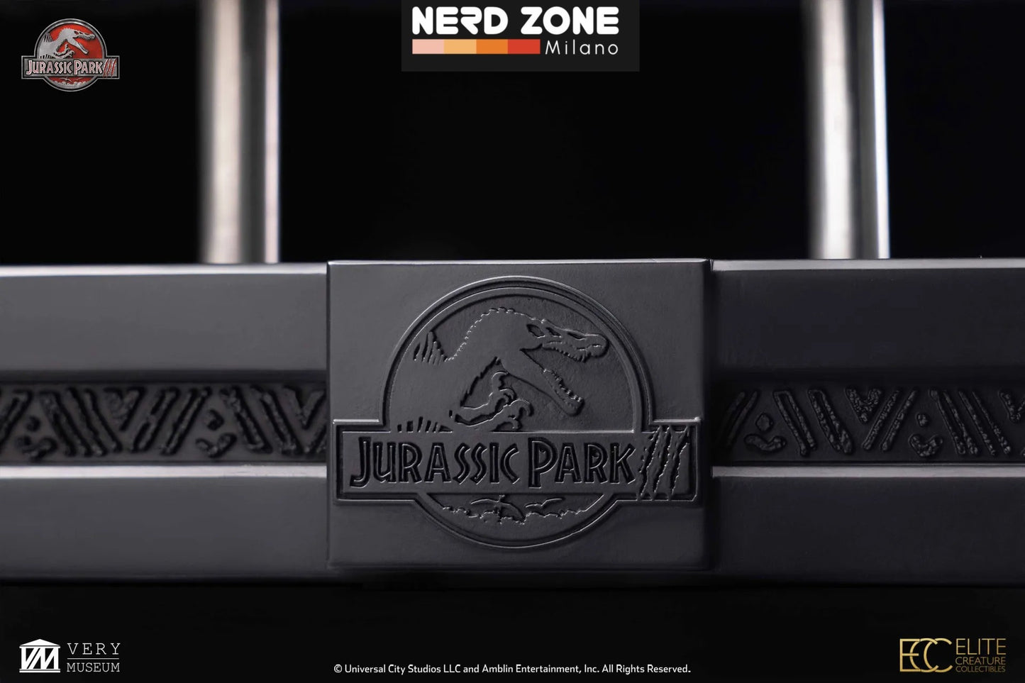 PRE ORDINE - ELITE CREATURE COLLECTIBLES - Jurassic Park 3 Spinosaurus Eye Prop Reproduction