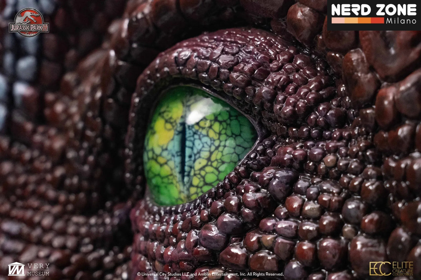 PRE ORDINE - ELITE CREATURE COLLECTIBLES - Jurassic Park 3 Spinosaurus Eye Prop Reproduction
