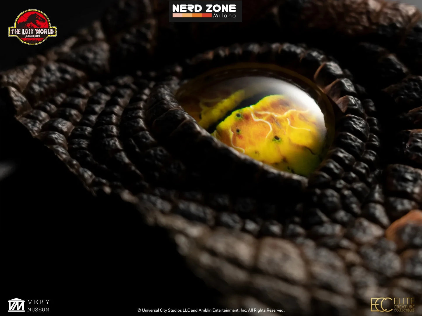 PRE ORDER ELITE CREATURE COLLECTIBLES - Jurassic Park The Lost World Male Velociraptor Eye Prop Replica