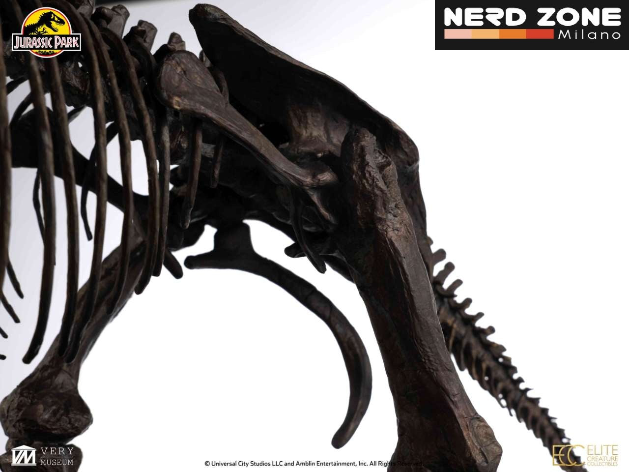PRE ORDER - ELITE CREATURE COLLECTIBLES - Jurassic Park Triceratops Fossil Skeleton 1:12 Bronze Statue