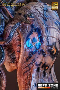 ELITE CREATURE COLLECTIBLES - Medusa Life-Size Bust by Steve Wang 101 cm - Damaged packaging
