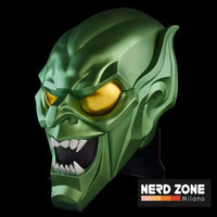 HASBRO -Marvel legends Green Goblin Electronic Helmet