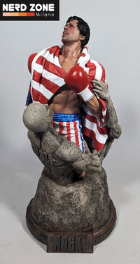 HOLLYWOOD COLLECTIBLES - Rocky IV Statue 1/4 Rocky Balboa 48 cm