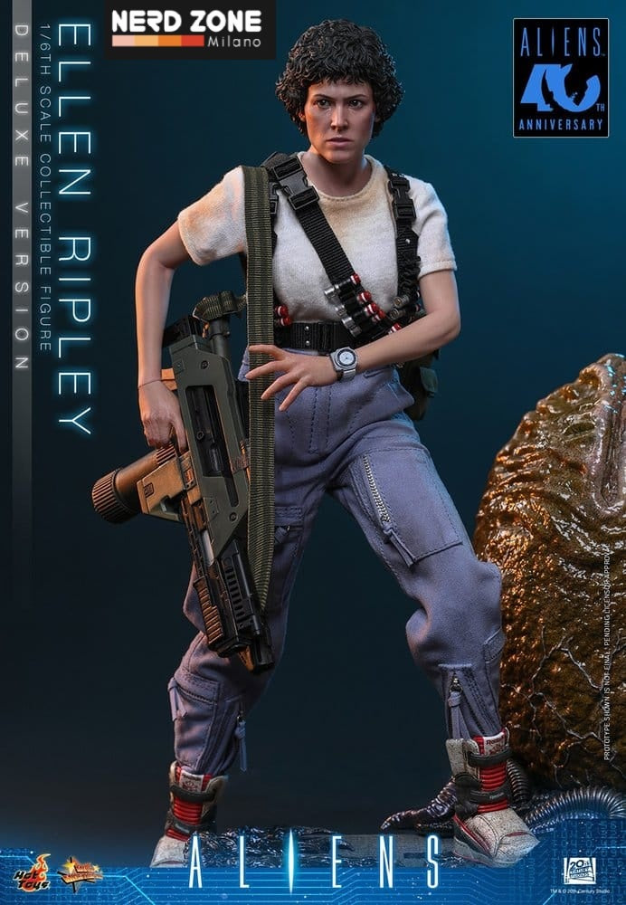 PRE ORDINE - HOT TOYS - Alien Movie Masterpiece Action Figure 1/6 Ellen Ripley (Deluxe Version) 30 cm