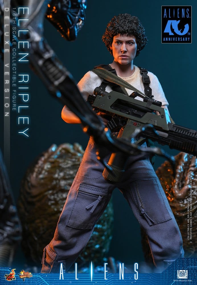 PRE ORDINE - HOT TOYS - Alien Movie Masterpiece Action Figure 1/6 Ellen Ripley (Deluxe Version) 30 cm