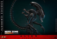 HOT TOYS - Alien: Romulus Movie Masterpiece Action Figure 1/6 Scorched Xenomorph 44 cm