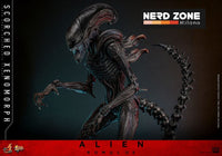 HOT TOYS - Alien: Romulus Movie Masterpiece Action Figure 1/6 Scorched Xenomorph 44 cm