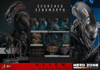 HOT TOYS - Alien: Romulus Movie Masterpiece Action Figure 1/6 Scorched Xenomorph 44 cm