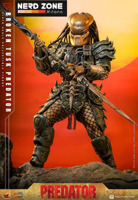 HOT TOYS - Alien vs. Predator Comic Masterpiece Action Figure 1/6 Broken Tusk Predator 35 cm CMS029