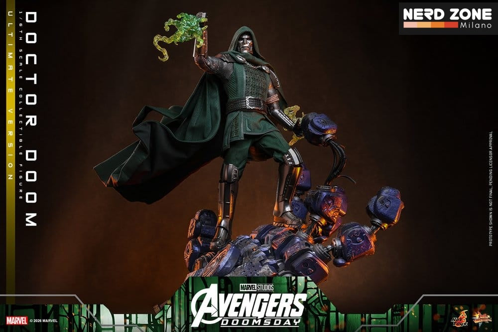 PRE ORDINE HOT TOYS - Avengers: Doomsday Movie Masterpiece Action Figure 1/6 Doctor Doom (Ultimate Version) 31 cm