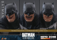HOT TOYS - Batman: The Dark Knight Returns Comic Masterpiece Action Figure 1/6 Batman 32 cm