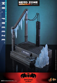 HOT TOYS - Batman & Robin Movie Masterpiece Action Figure 1/6 Mr. Freeze Deluxe Version 33 cm - MMS800