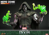 HOT TOYS - Marvel Comic Masterpiece Action Figure 1/6 Doctor Doom 33 cm