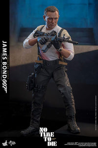 HOT TOYS - No Time To Die Movie Masterpiece Action Figure 1/6 James Bond (Commando Outfit) Hot Toys Exclusive 30 cm MMS804
