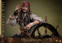 HOT TOYS - Pirates of the Caribbean: Dead Men Tell No Tales - Jack Sparrow Deluxe Version - 1:6 Scale Figure DX38