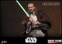 PRE ORDINE - HOT TOYS - Star Wars Movie Masterpiece Action Figure 1/6 Qui-Gon Jinn (Collector Edition) 32 cm