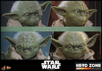 PRE ORDINE - HOT TOYS - Star Wars: Revenge of the Sith Movie Masterpiece Action Figure 1/6 Yoda 14 cm