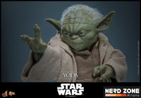 PRE ORDINE - HOT TOYS - Star Wars: Revenge of the Sith Movie Masterpiece Action Figure 1/6 Yoda 14 cm