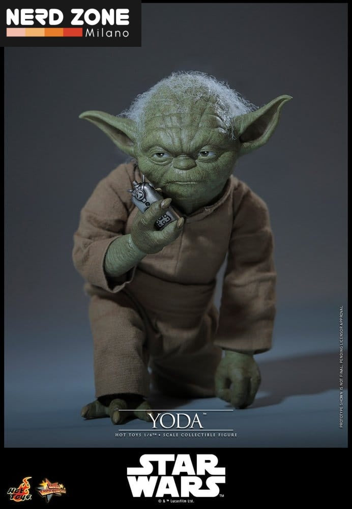 PRE ORDINE - HOT TOYS - Star Wars: Revenge of the Sith Movie Masterpiece Action Figure 1/6 Yoda 14 cm