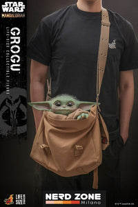 HOT TOYS - Star Wars: The Mandalorian Life-Size Masterpiece Action Figure Grogu 37 cm