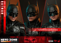HOT TOYS - The Batman Movie Masterpiece Action Figure 1/6 Batman with Bat-Signal 31 cm