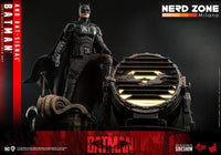 HOT TOYS - The Batman Movie Masterpiece Action Figure 1/6 Batman with Bat-Signal 31 cm
