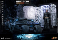 HOT TOYS - The Dark Knight Rises Movie Masterpiece Action Figures & Diorama 1/6 Batman Armory with Bruce Wayne 30 cm