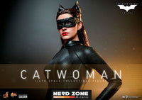 HOT TOYS - The Dark Knight Trilogy Movie Masterpiece Action Figure 1/6 Catwoman 29 cm (MMS627)cm