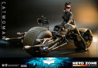 HOT TOYS - The Dark Knight Trilogy Movie Masterpiece Action Figure 1/6 Catwoman 29 cm (MMS627)cm