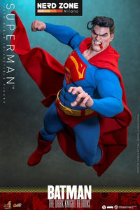 PRE ORDINE - HOT TOYS Batman: The Dark Knight Returns Comic Masterpiece Action Figure 1/6 Superman 34 cm