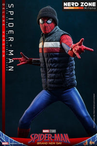 PRE ORDINE - HOT TOYS Marvel Spider-Man: Brand New Day Action Figure 1/6 Spider-Man (Deluxe Version) 29 cm