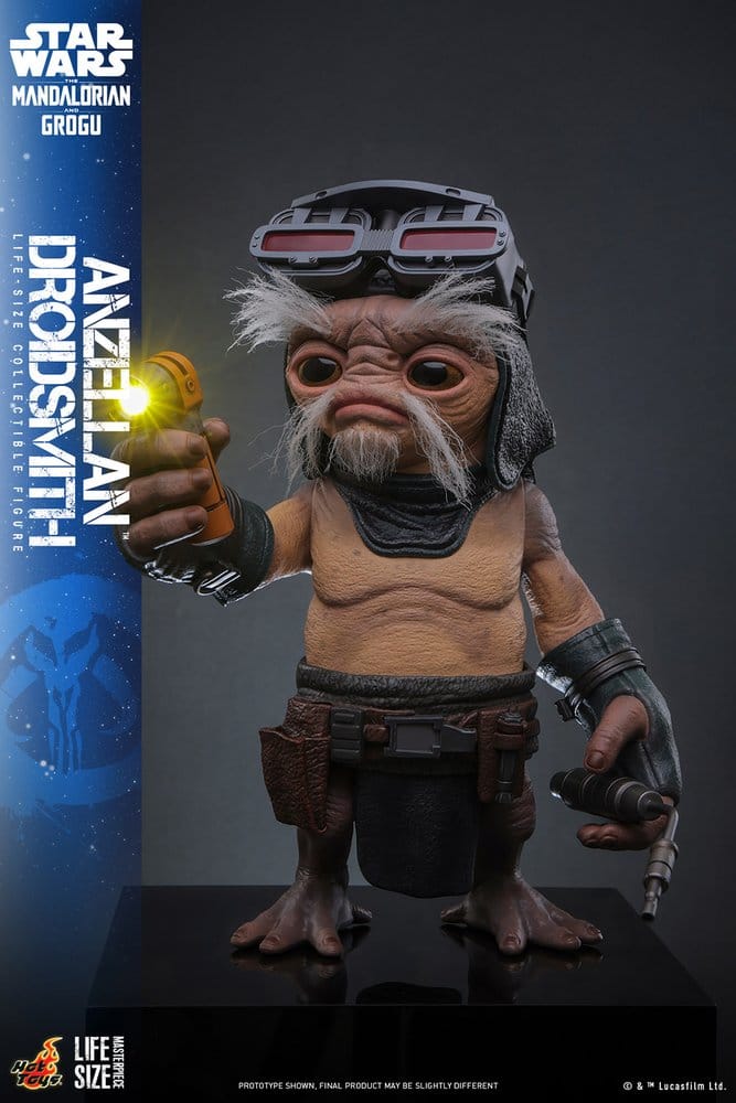 PRE ORDINE - HOT TOYS Star Wars: The Mandalorian & Grogu Life-Size Figure Anzellan Droidsmith 27 cm