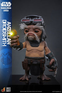 PRE ORDINE - HOT TOYS Star Wars: The Mandalorian & Grogu Life-Size Figure Anzellan Droidsmith 27 cm