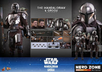 PRE ORDINE - HOT TOYS Star Wars: The Mandalorian & Grogu Movie Masterpiece Action Figure 1/6 The Mandalorian and Grogu 31 cm