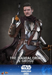 PRE ORDINE - HOT TOYS Star Wars: The Mandalorian & Grogu Movie Masterpiece Action Figure 1/6 The Mandalorian and Grogu 31 cm
