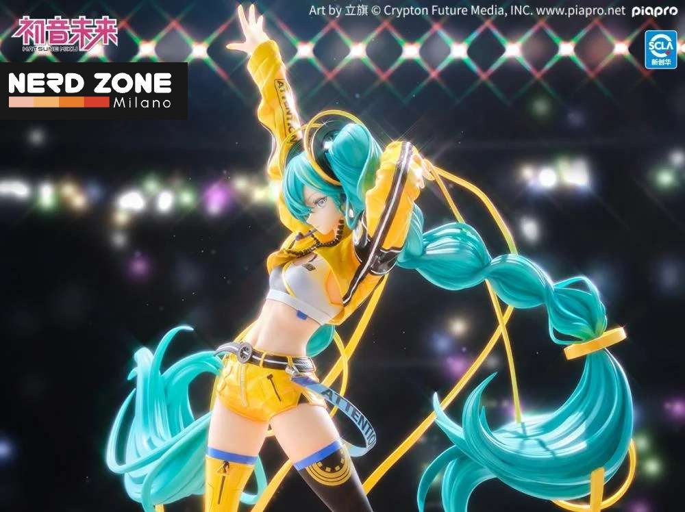 PRE ORDINE - KAIYODO - Hatsune Miku 17th Anniversary Ver. 1/7 Scale Figure