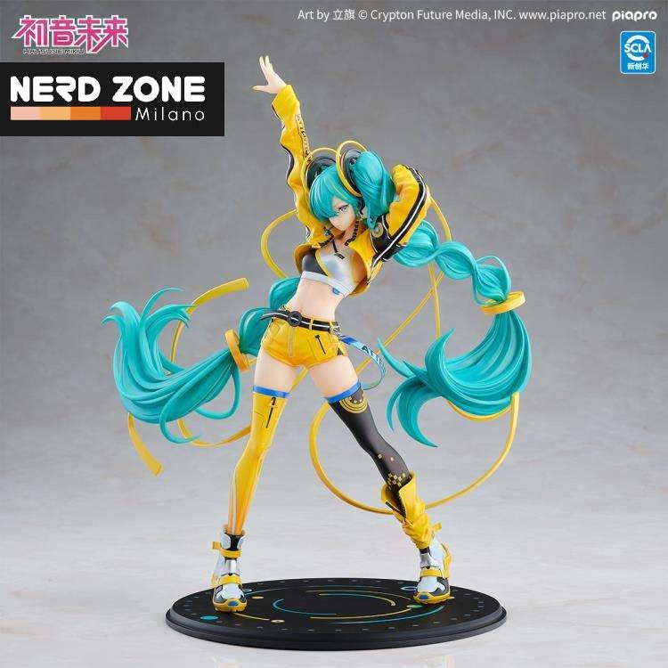 PRE ORDINE - KAIYODO - Hatsune Miku 17th Anniversary Ver. 1/7 Scale Figure