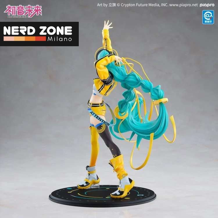 PRE ORDINE - KAIYODO - Hatsune Miku 17th Anniversary Ver. 1/7 Scale Figure
