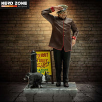 INFINITE STATUE - Benny Hill 1/6 Statue