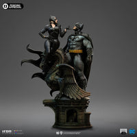 IRON STUDIOS - DC COMICS - Batman & Catwoman 1/6 diorama 52 cm