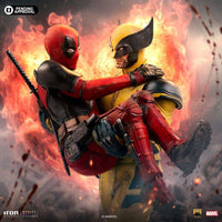IRON STUDIOS - MARVEL - Deadpool and Wolverine Deluxe - 1/10 Statue