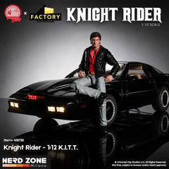 PRE ORDINE FACTORY ENTERTAINMENT - Knight Rider 1:12 Scale Kitt Vehicle & Michael Knight Action Figure (Supercar)