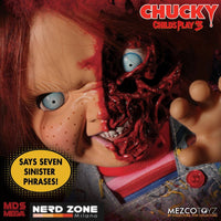 MEZCO - Child´s Play 3 Designer Series Talking Pizza Face Chucky 38 cm