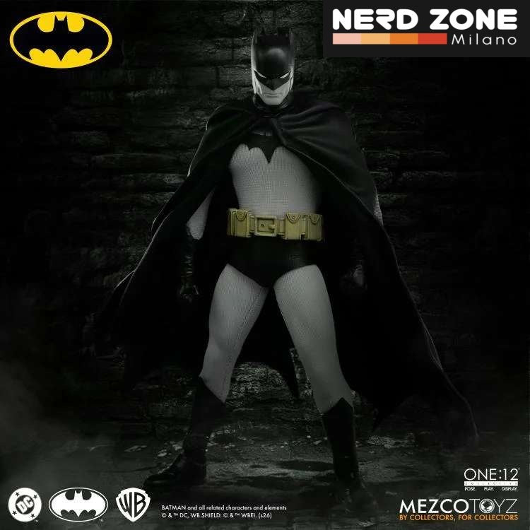 PRE ORDER - MEZCO - One:12 Collective Batman Year One Action Figure