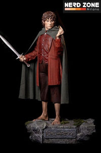 MUCKLE MANNEQUINS - Lord of the Rings Life-Size Statue Frodo 152 cm